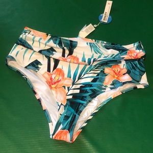 2X Cupshe nwt bikini bottoms ONLY